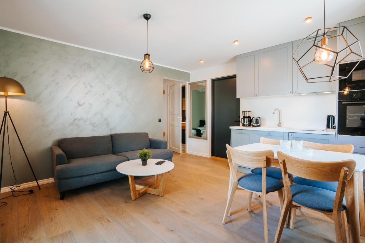 Wiedemanni 13/1 Apartments Хаапсалу Екстериор снимка